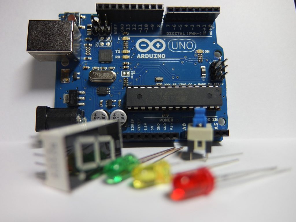 arduino, electronics, board-631977.jpg